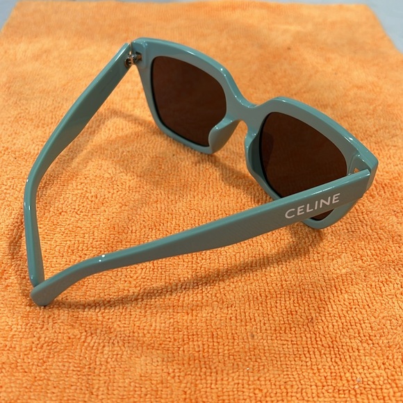 CELINE MONOCHROMS SQUARE-FRAME ACETATE SUNGLASSES ๐ - Picture 5 of 12